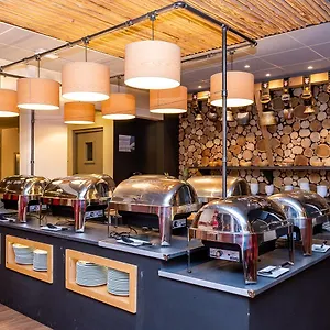 Village Club La Lauza - Neaclub Vakantiepark